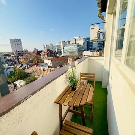 Downtown Victoria Apartments By Citybookings Bucarest Habitación foto